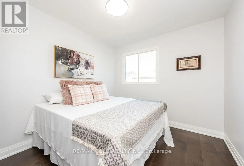 47 MIKADO CRESCENT