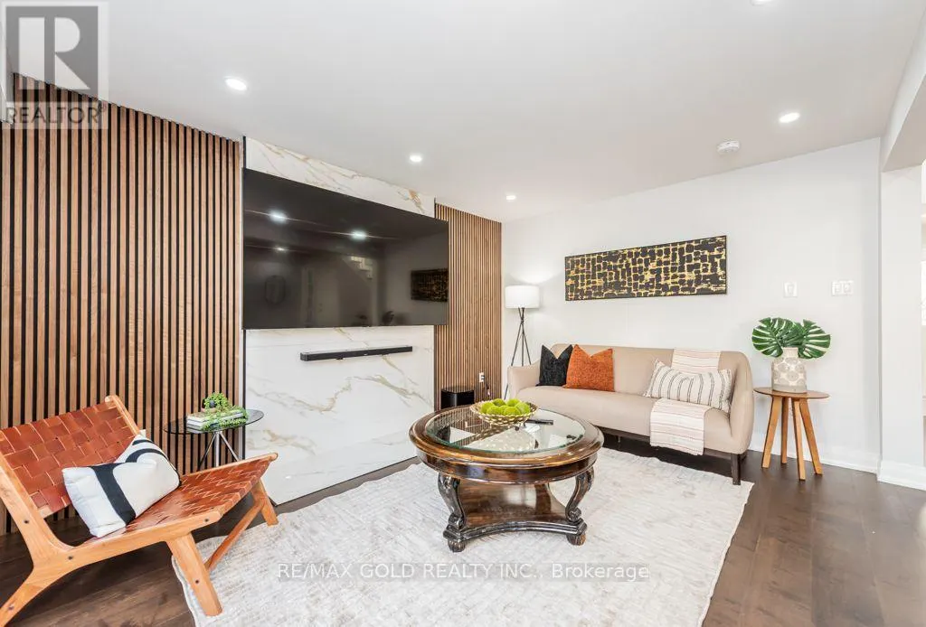 47 MIKADO CRESCENT