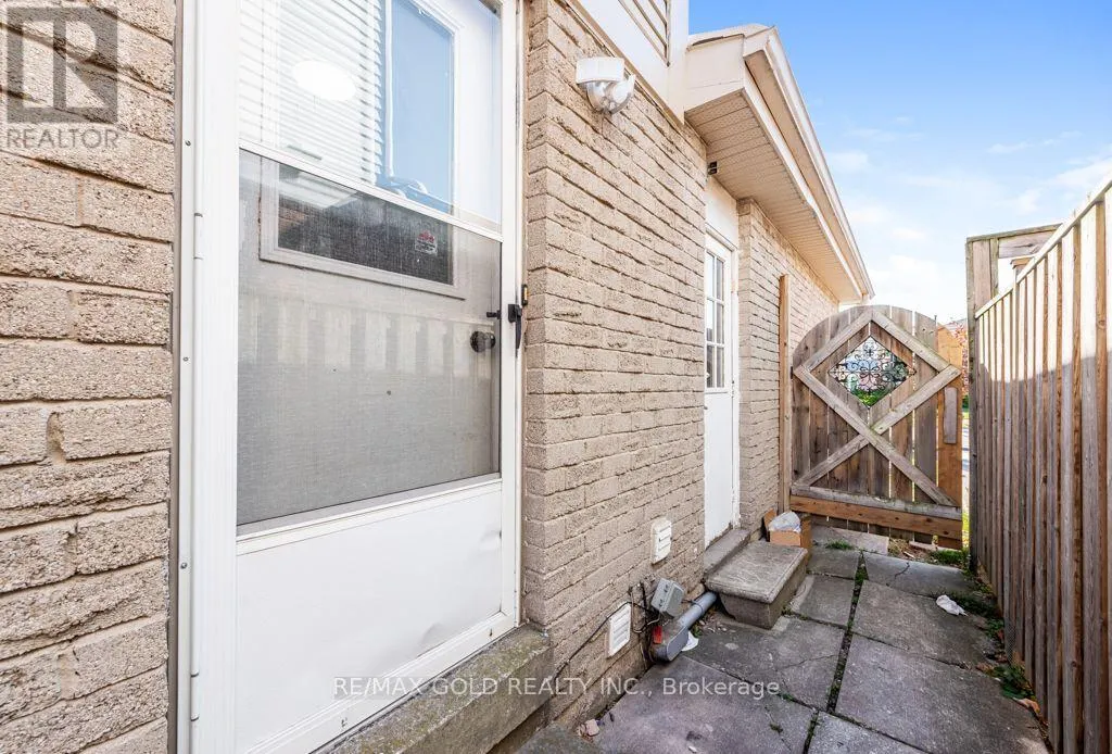 47 MIKADO CRESCENT