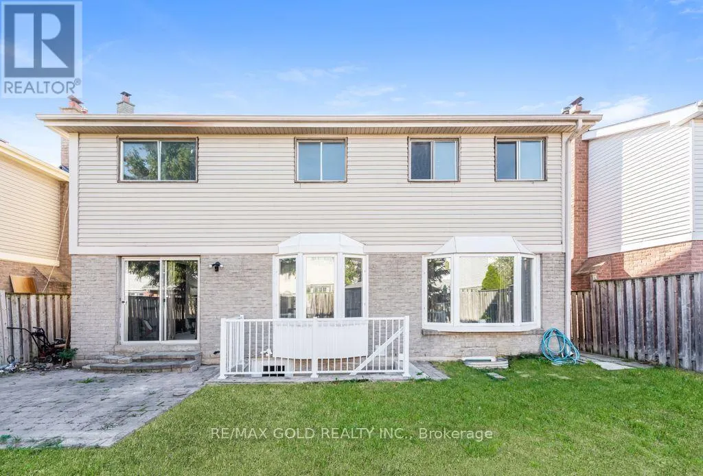 47 MIKADO CRESCENT