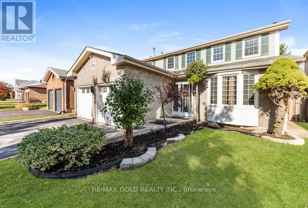 47 MIKADO CRESCENT