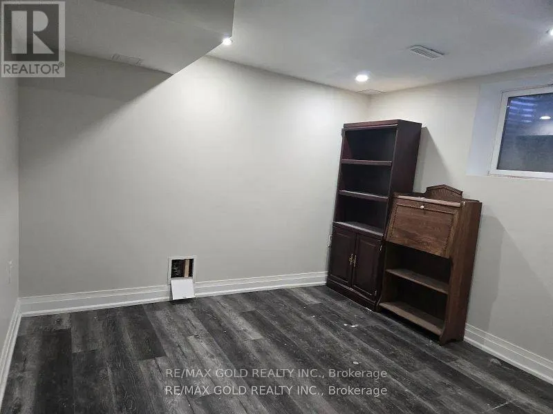 47 MIKADO CRESCENT