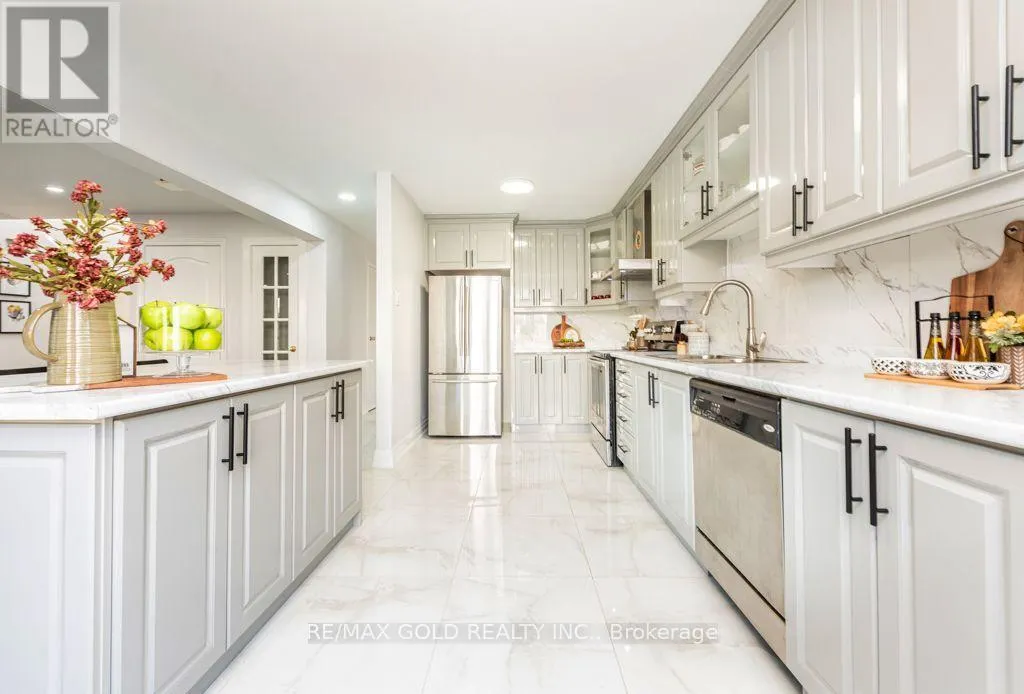 47 MIKADO CRESCENT