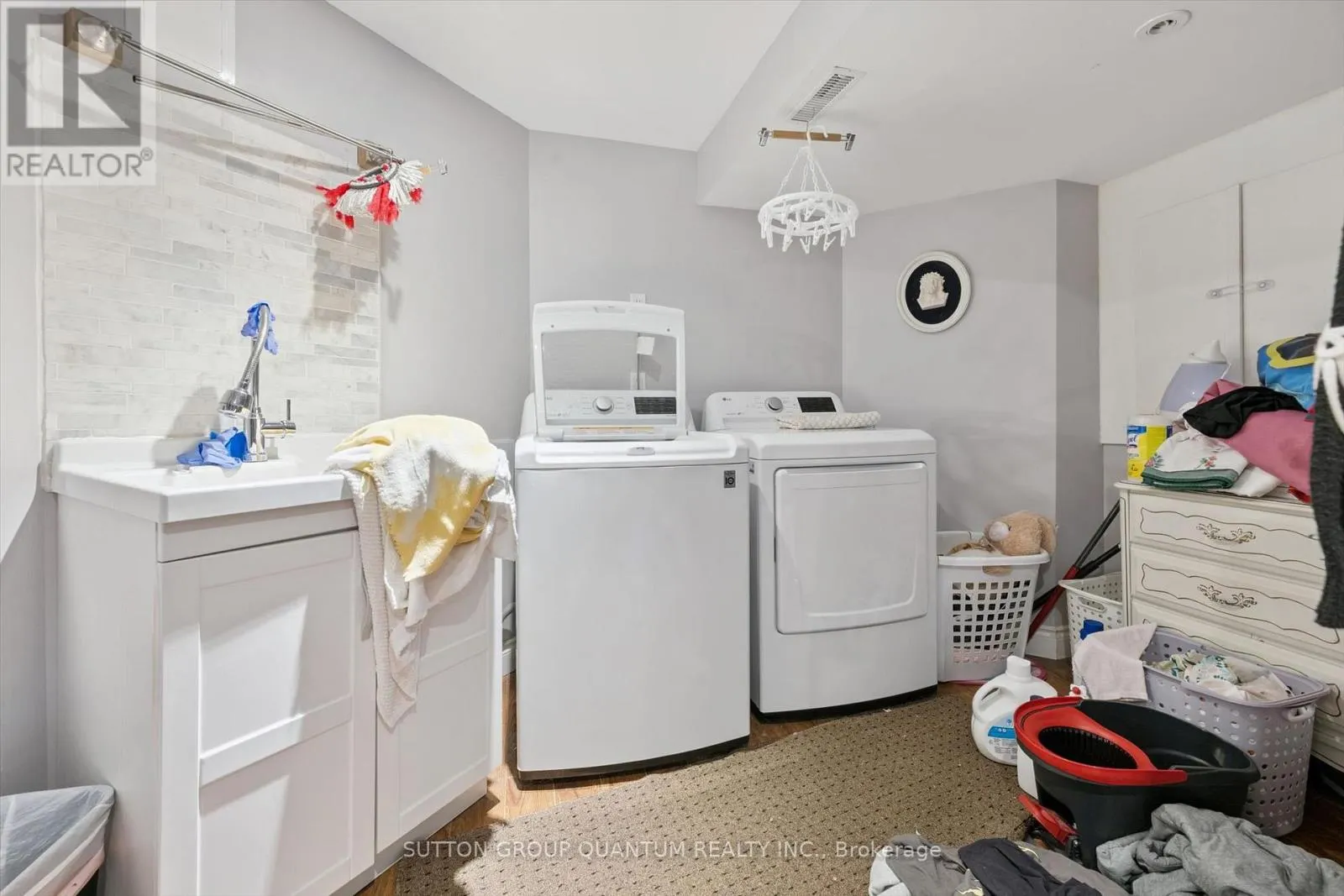 2254 NORFOLK DRIVE