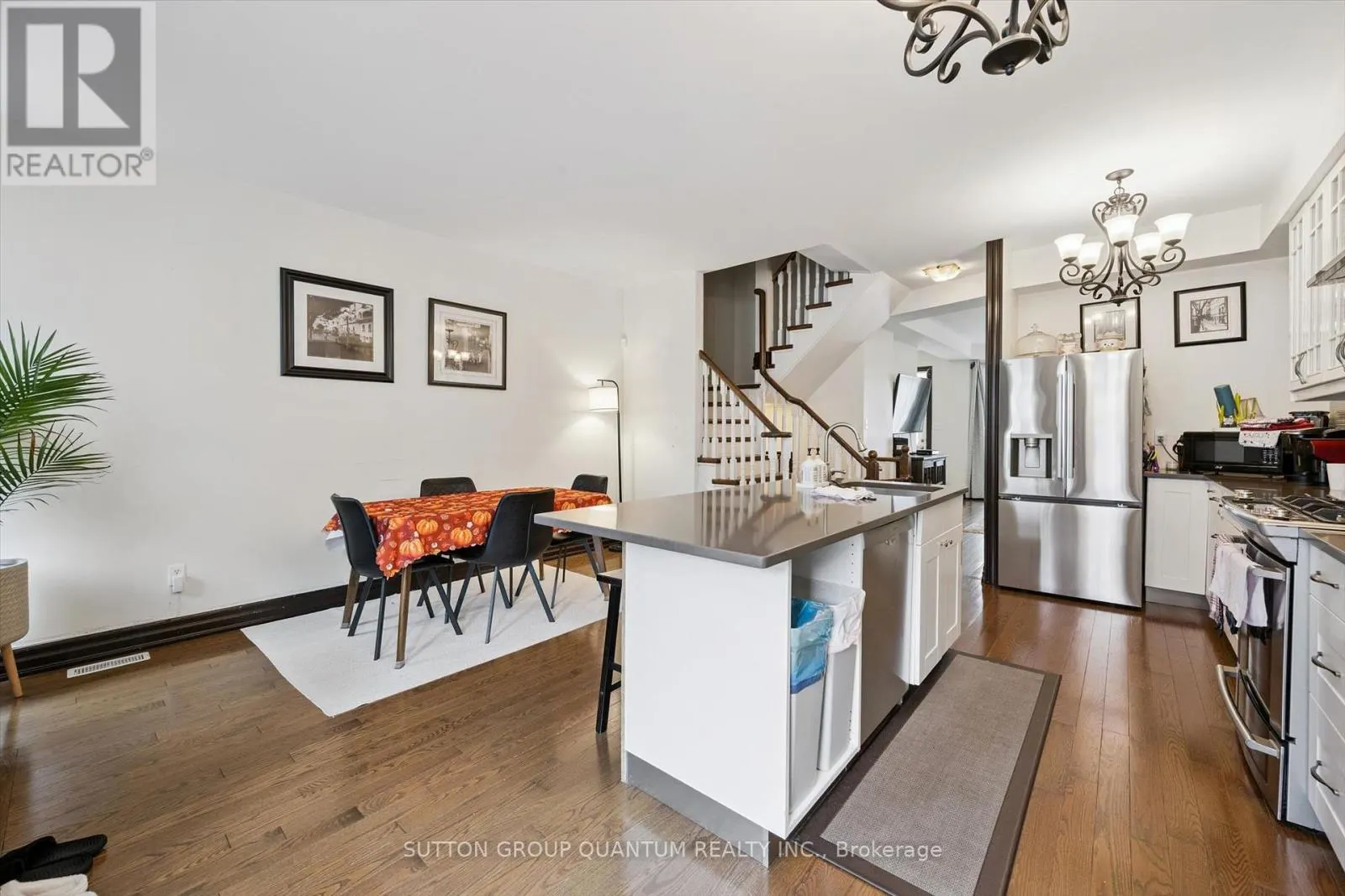 2254 NORFOLK DRIVE
