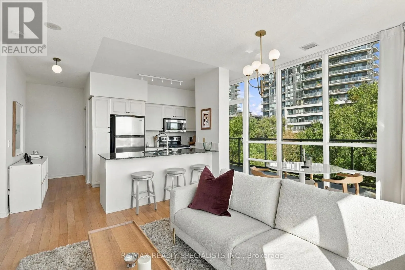 308 - 2230 LAKE SHORE BOULEVARD W