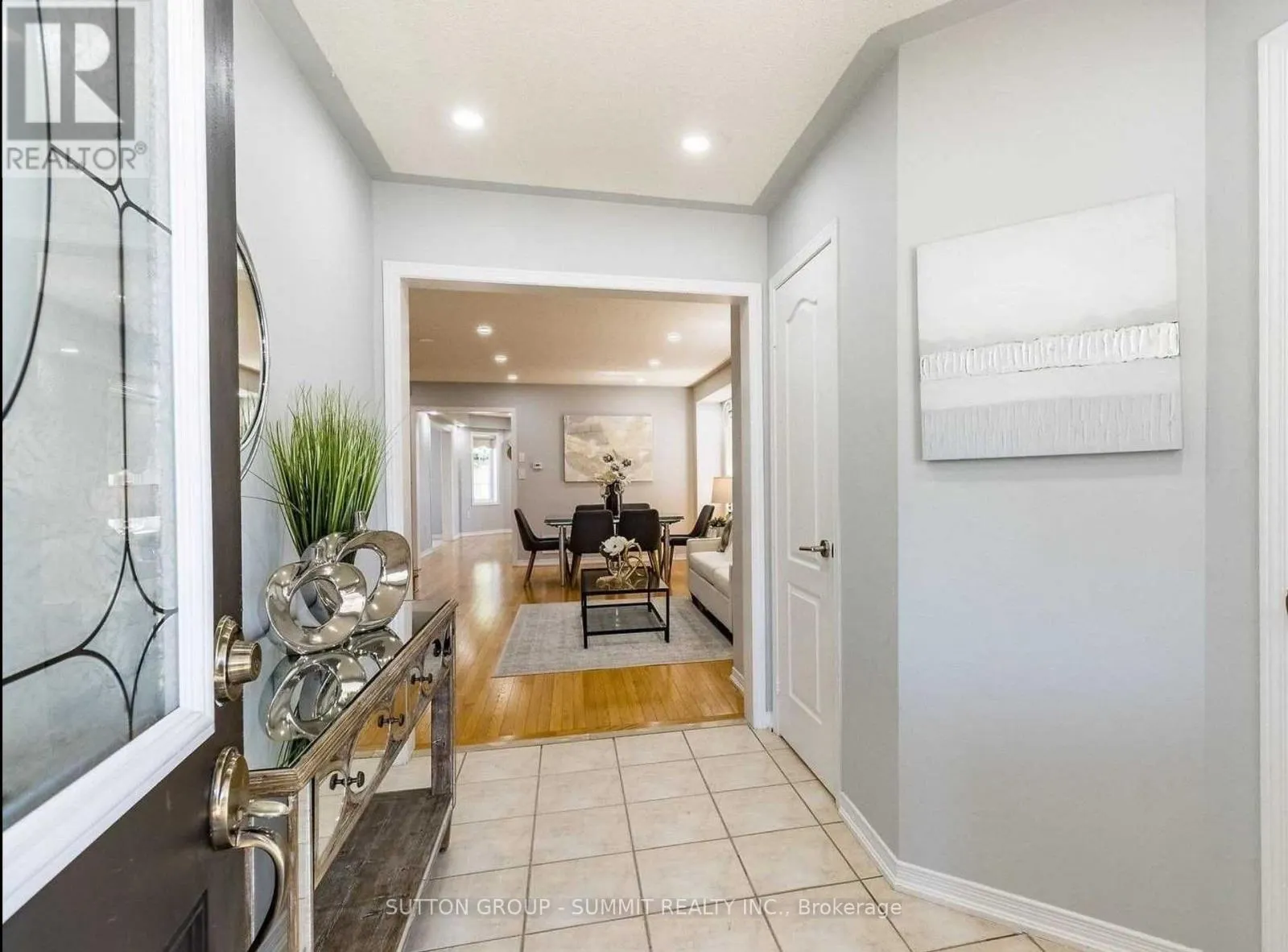 17 RIVER HEIGHTS DRIVE