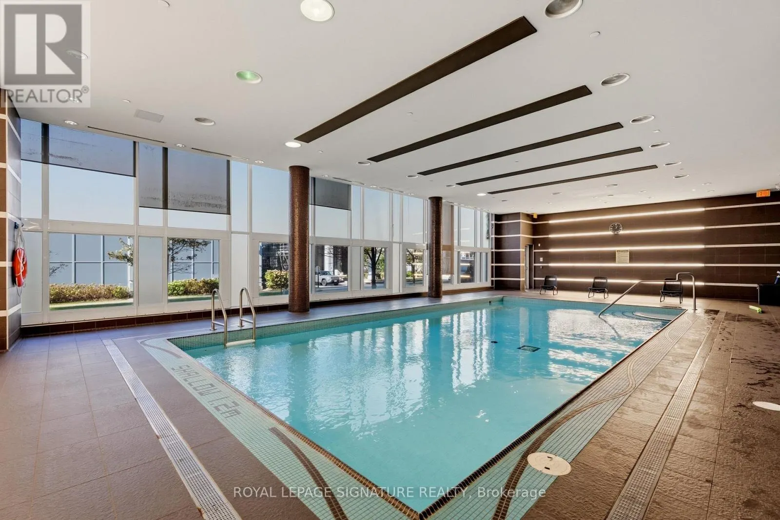 330 - 80 MARINE PARADE DRIVE