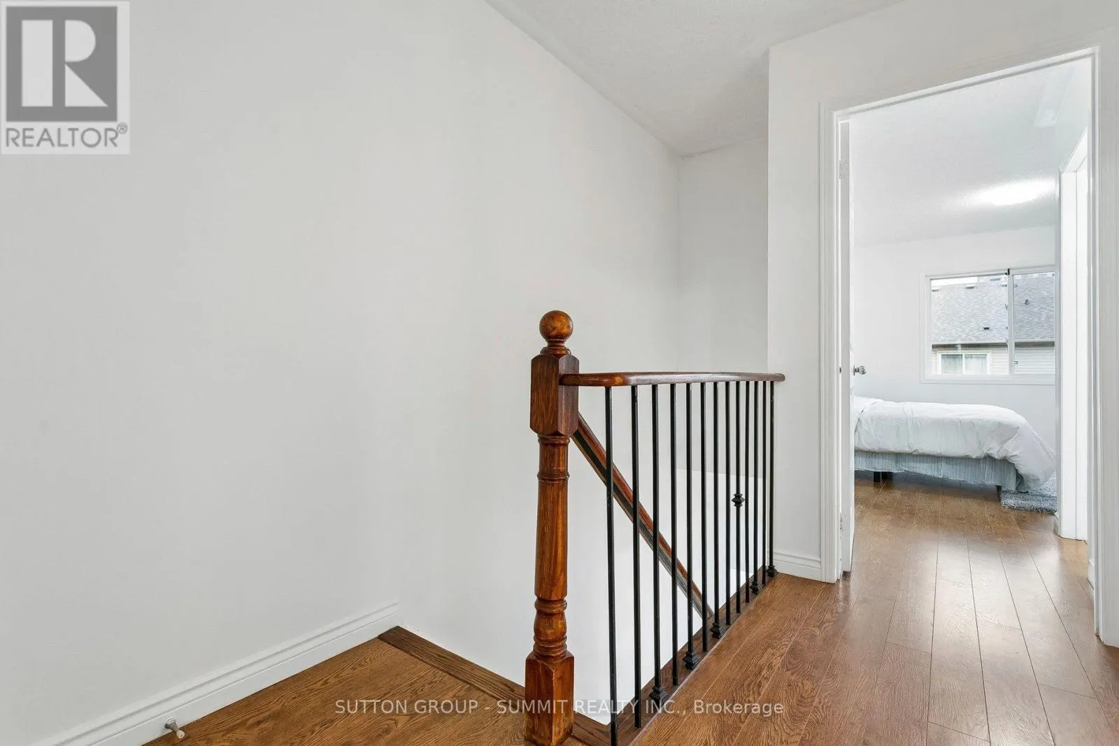 167 TRUDEAU AVENUE E
