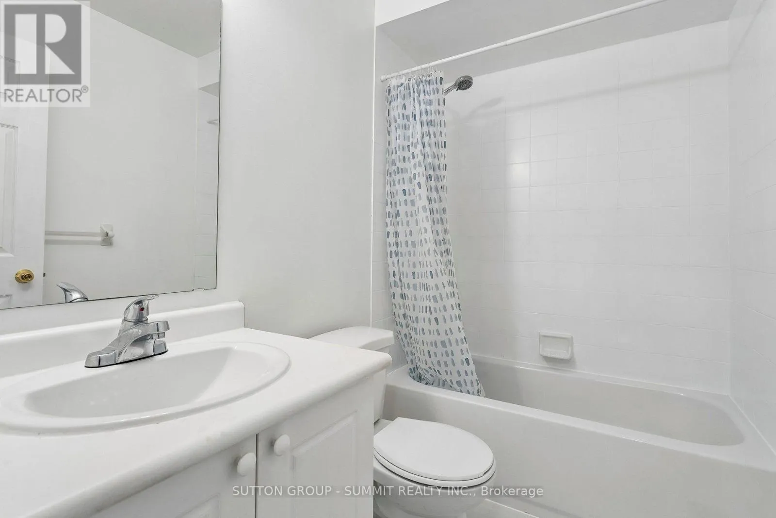 167 TRUDEAU AVENUE E
