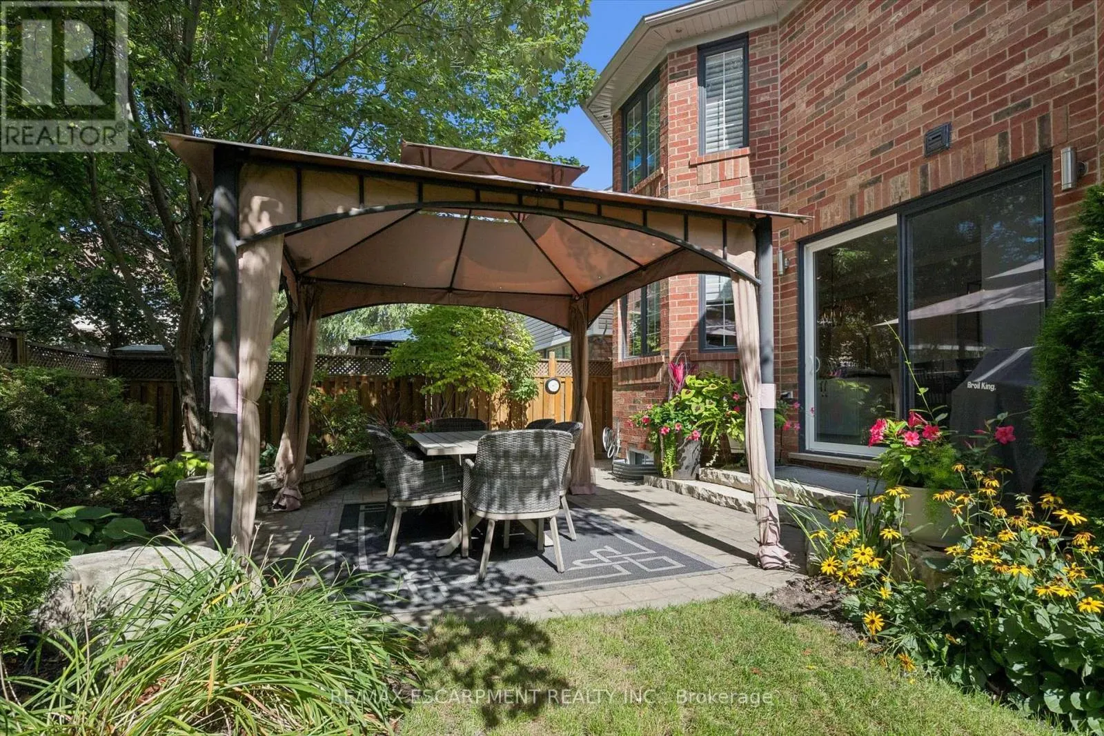 1367 MCGUFFIN GATE