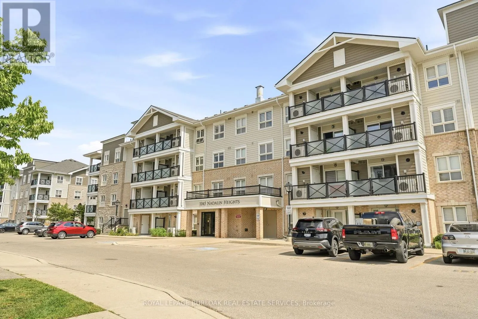 309 - 1045 NADALIN HEIGHTS