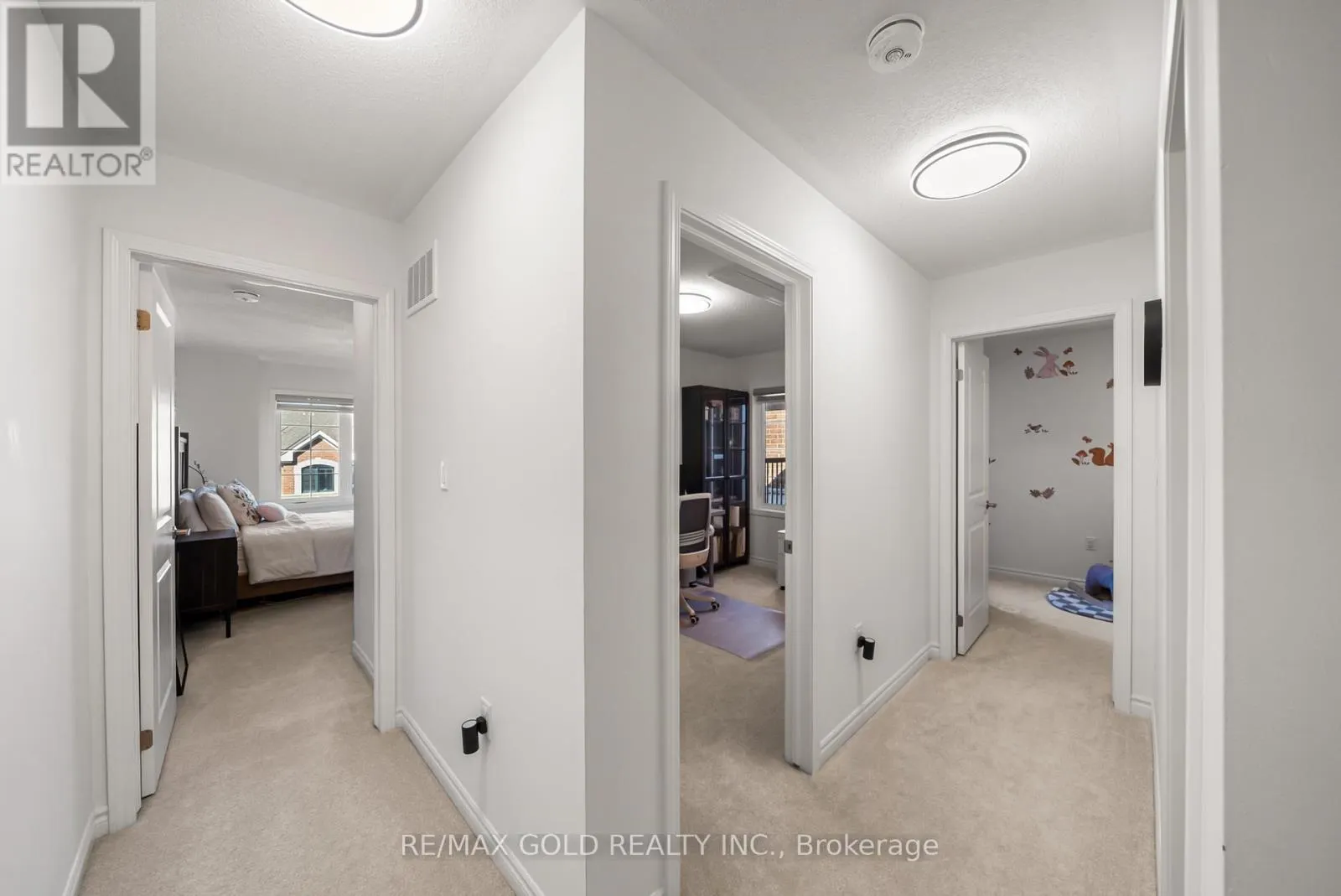 41 KEPPEL CIRCLE