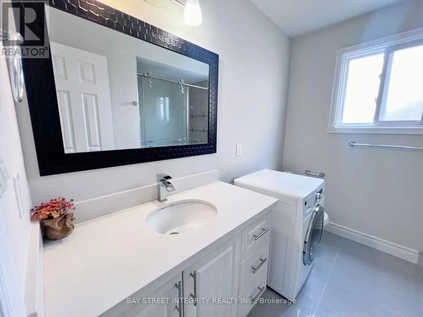 4073 PAVILLION COURT