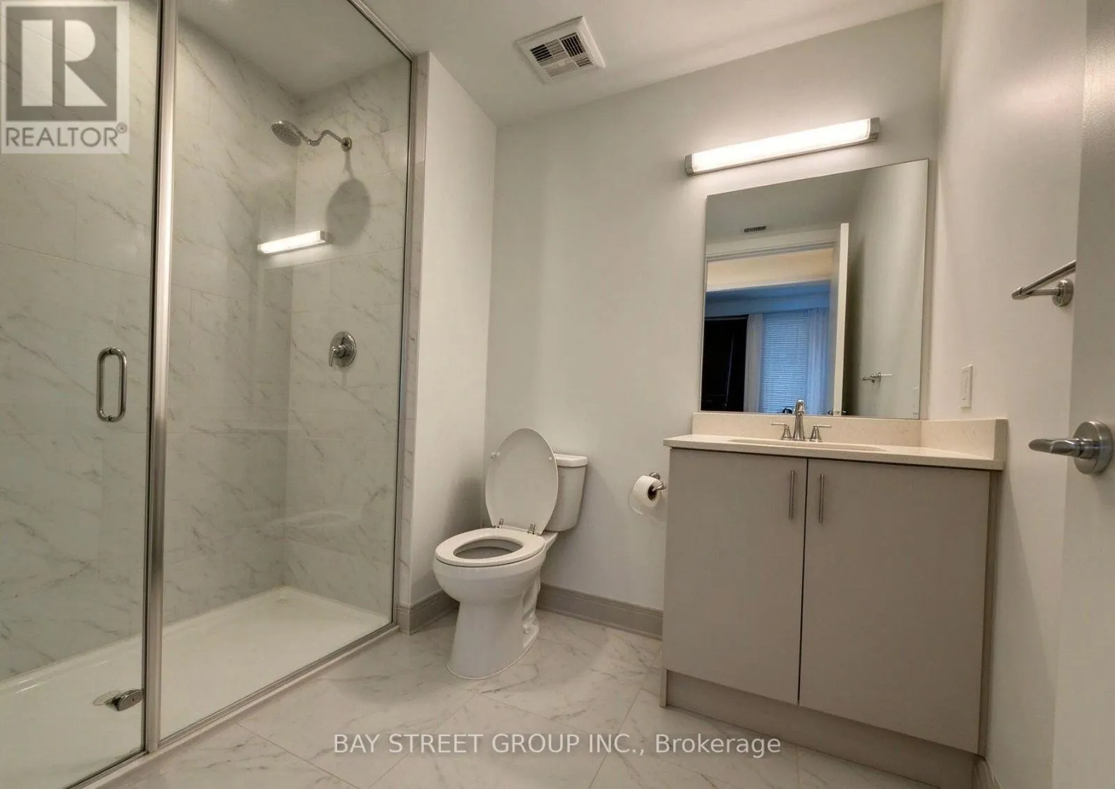 145 - 1005 DUNDAS STREET E