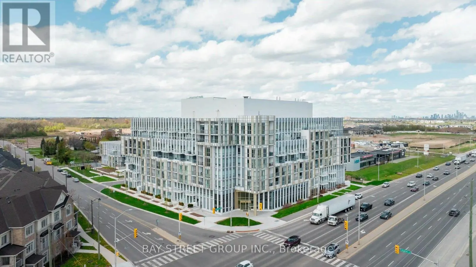 145 - 1005 DUNDAS STREET E
