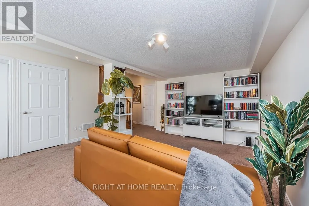 95 - 2280 BARONWOOD DRIVE S