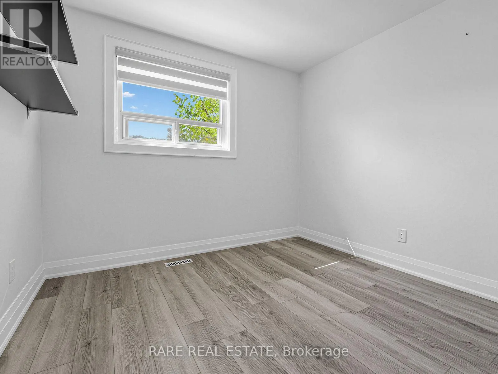 204 SANDBROOK ROAD