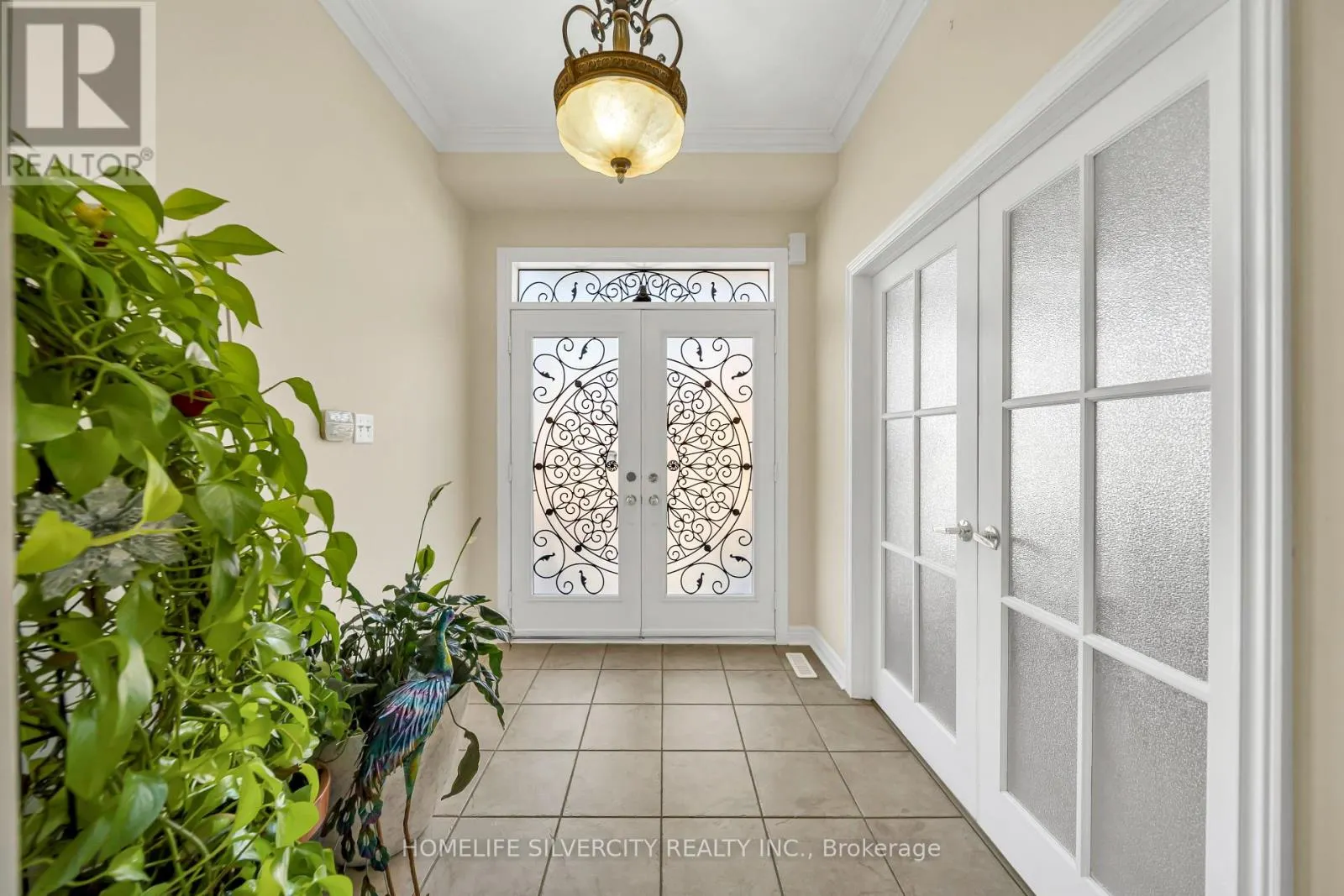 70 APPLEAIRE CRESCENT