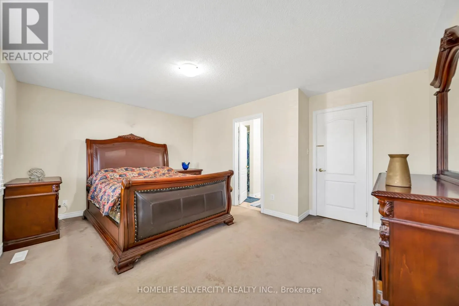 70 APPLEAIRE CRESCENT