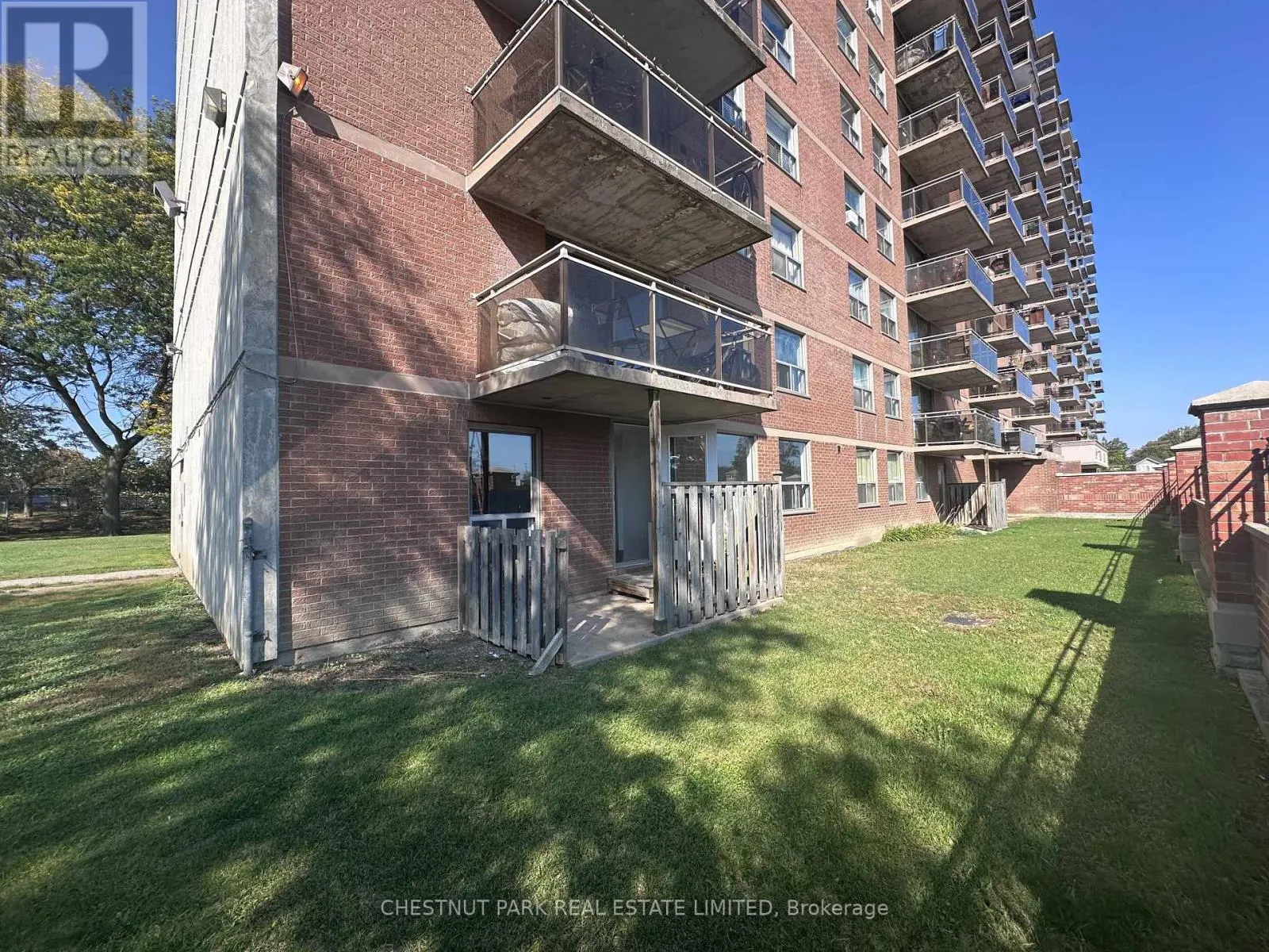 109 - 1060 CAVEN STREET