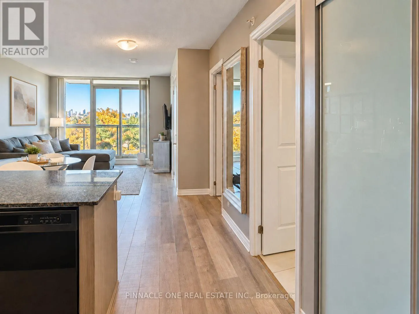 910 - 80 ESTHER LORRIE DRIVE