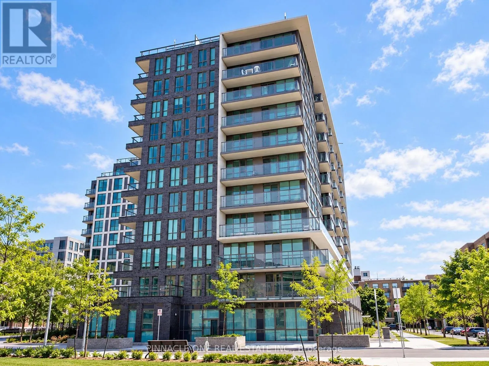 910 - 80 ESTHER LORRIE DRIVE