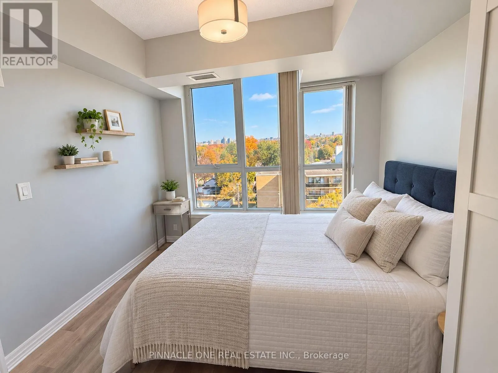 910 - 80 ESTHER LORRIE DRIVE