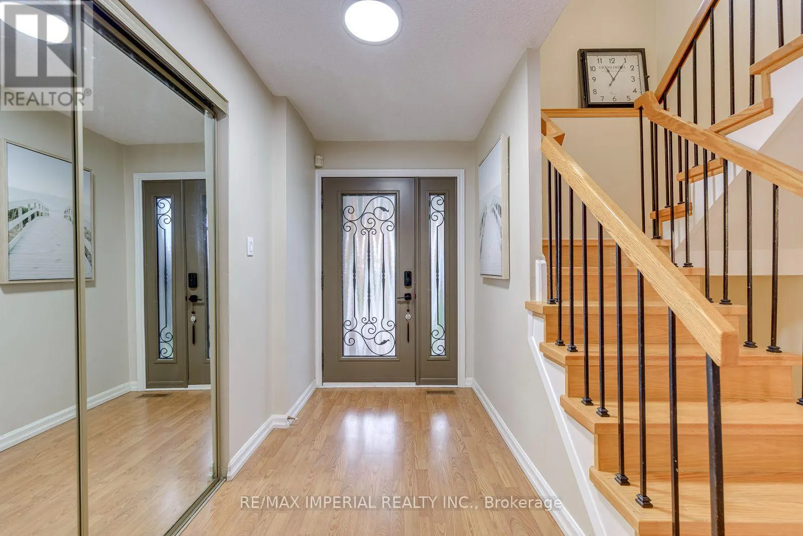 6100 WABUKAYNE COURT