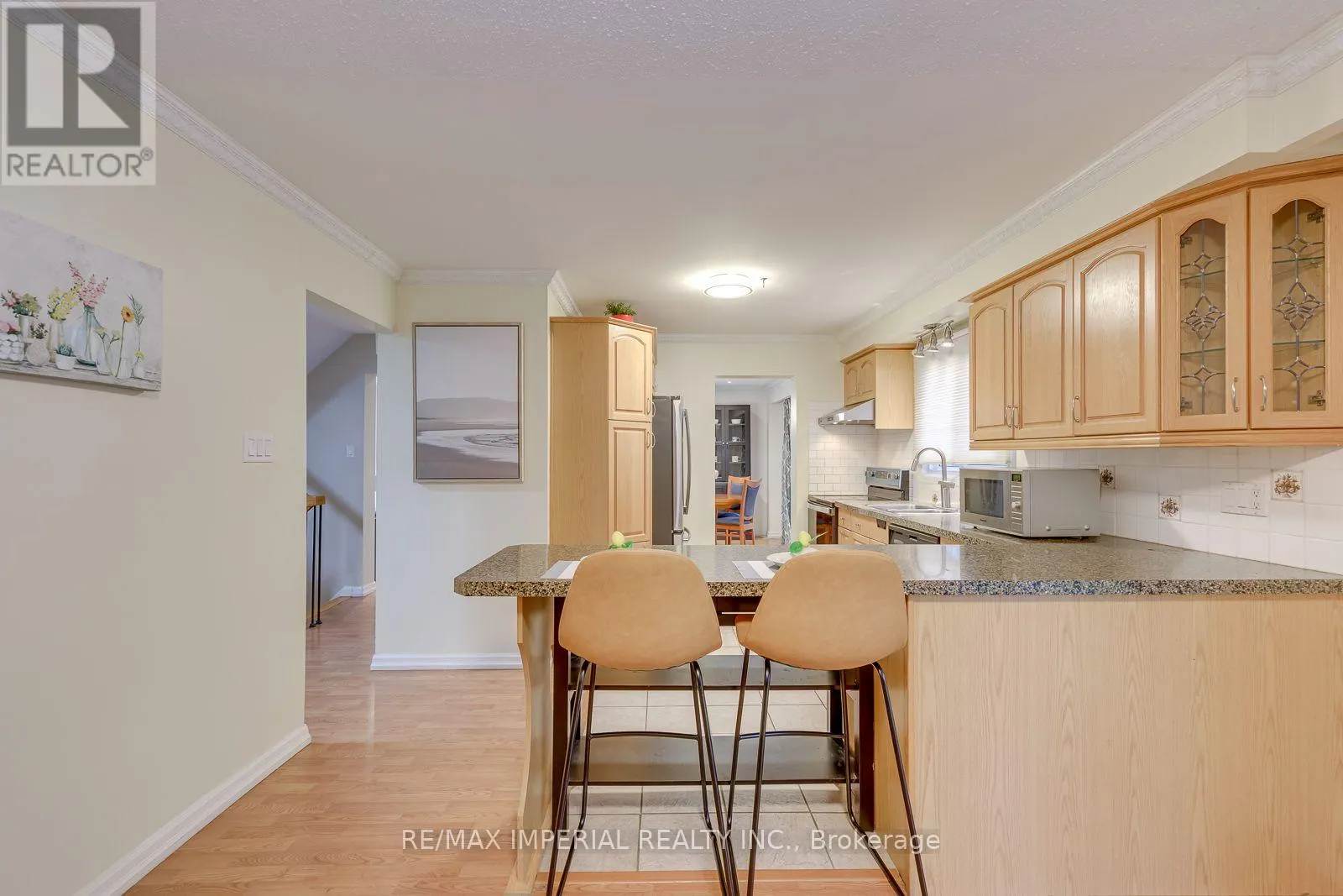 6100 WABUKAYNE COURT