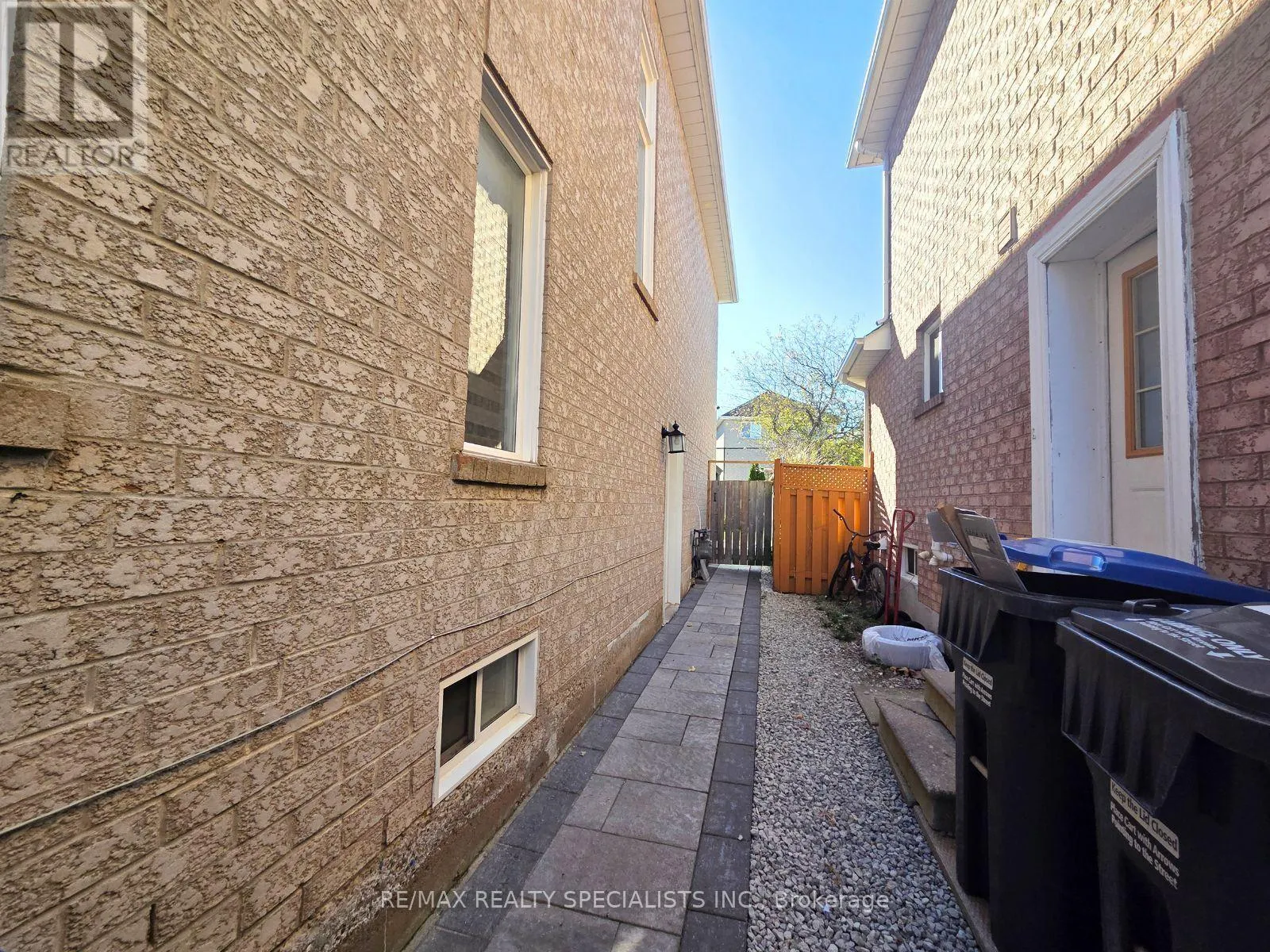 BSMT - 18 GOLD HILL ROAD