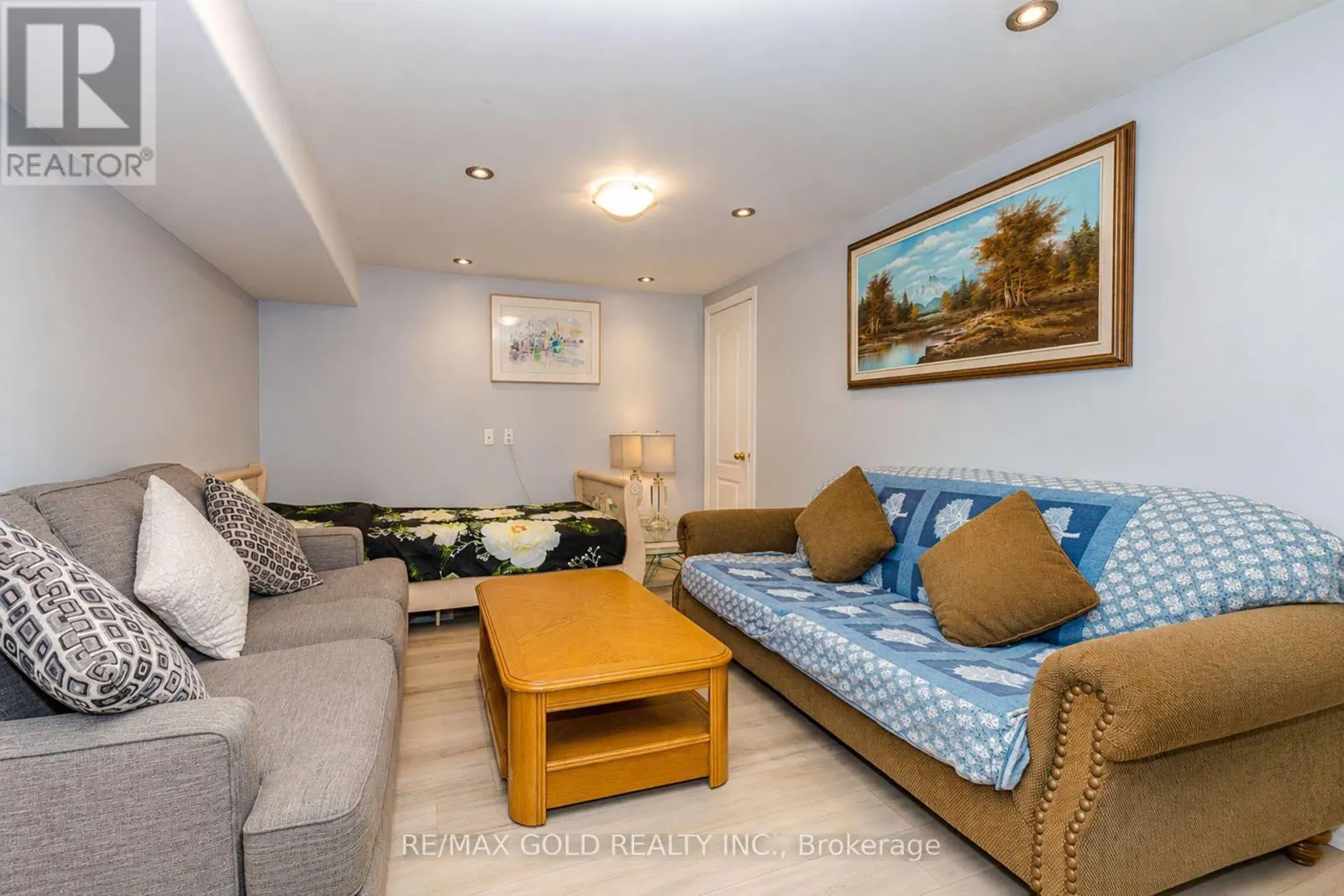 7262 SIGSBEE DRIVE