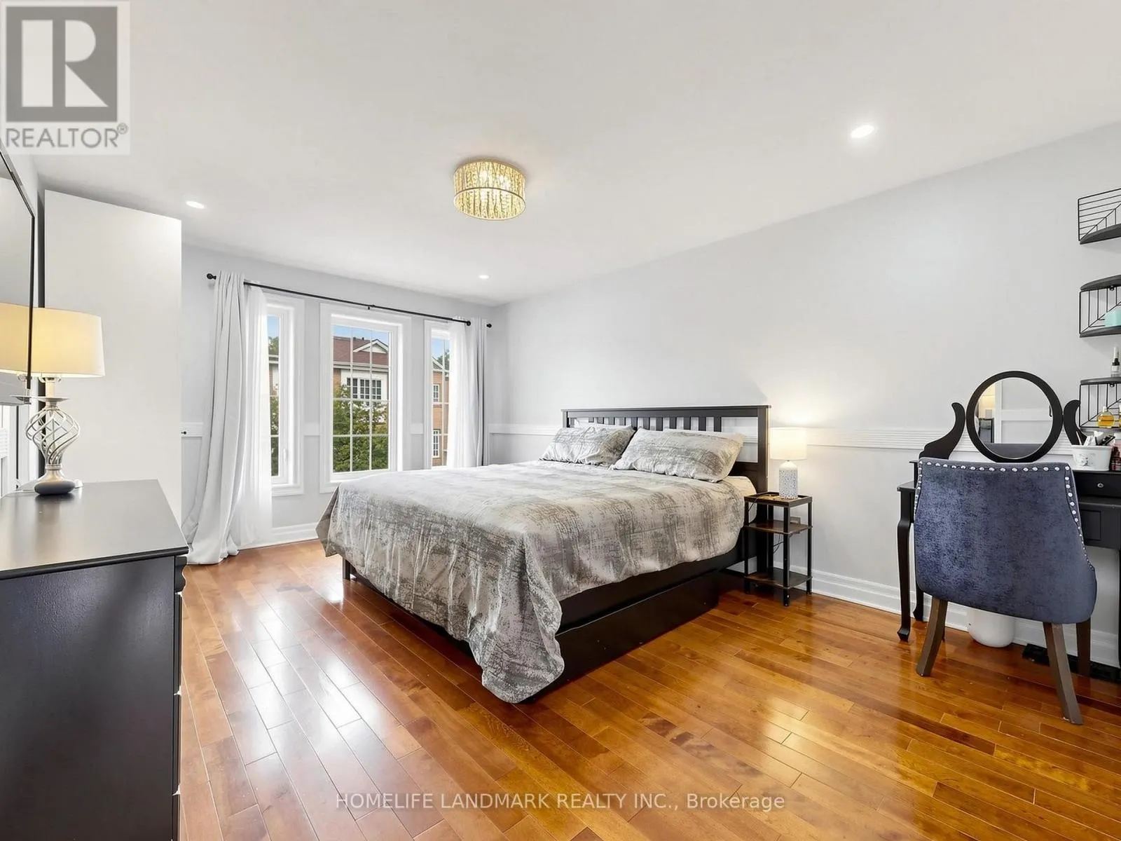 120 - 1480 BRITANNIA ROAD W
