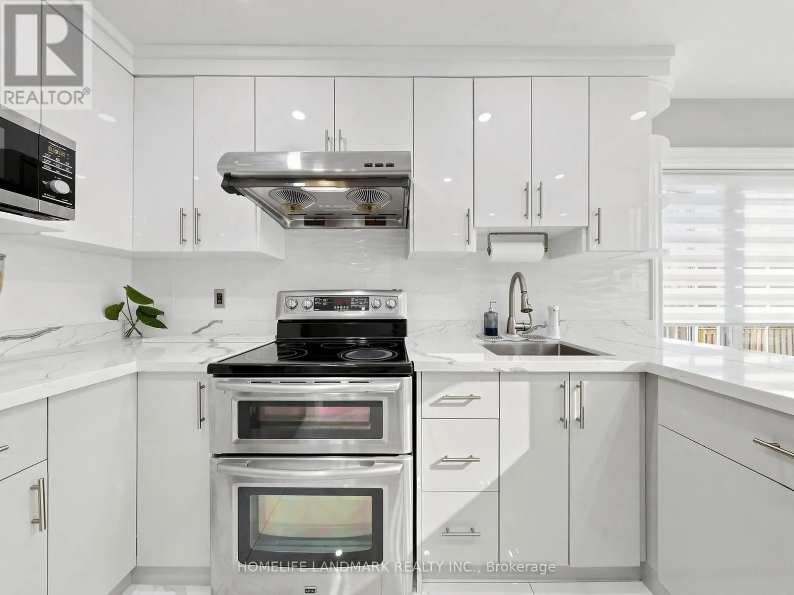 120 - 1480 BRITANNIA ROAD W