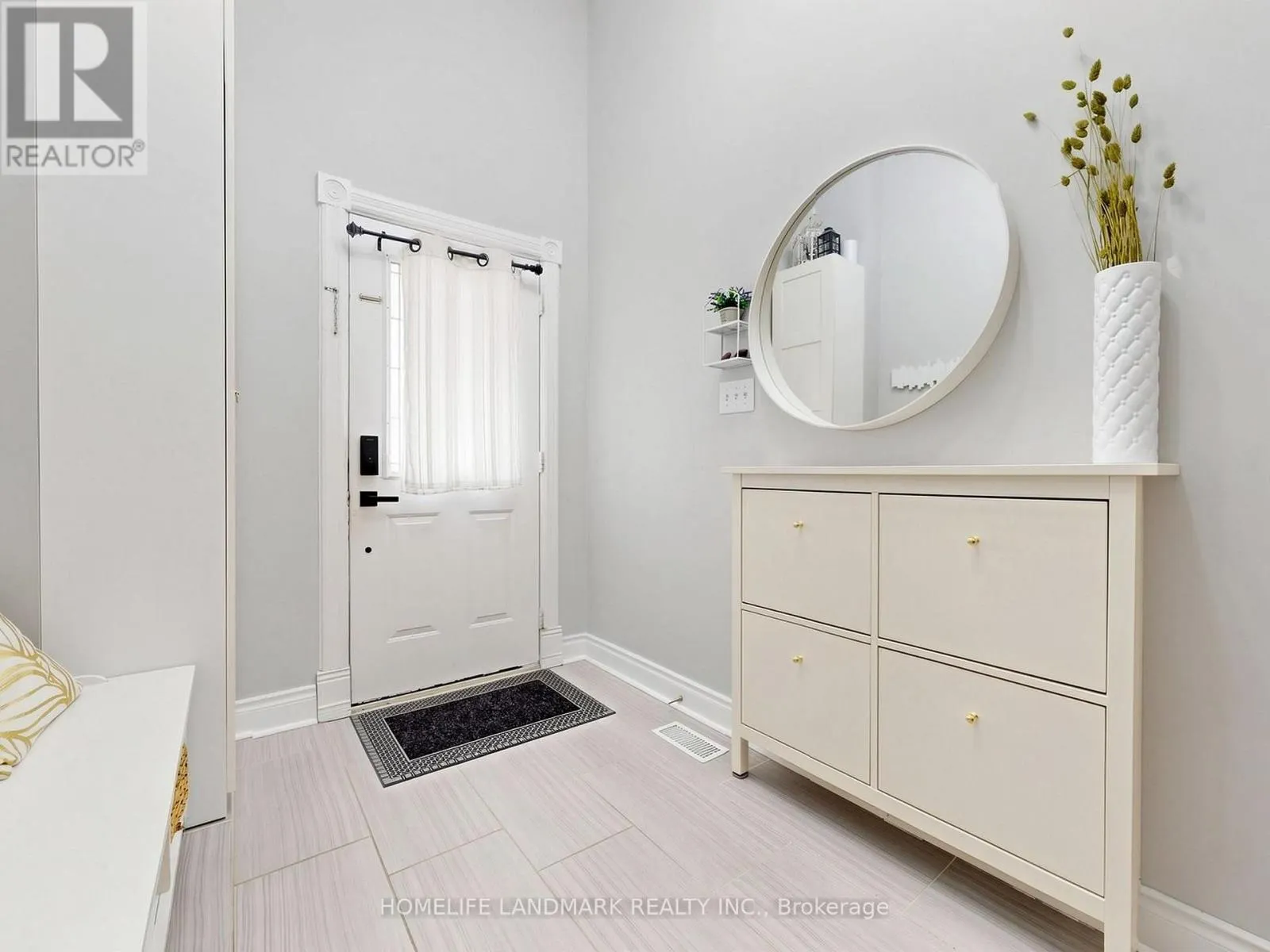 120 - 1480 BRITANNIA ROAD W