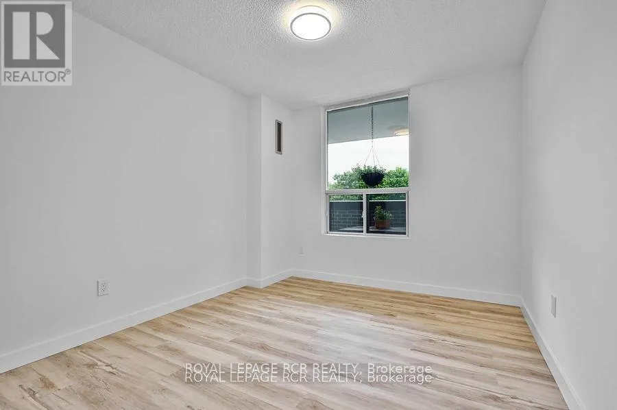 205 - 1535 LAKESHORE ROAD E