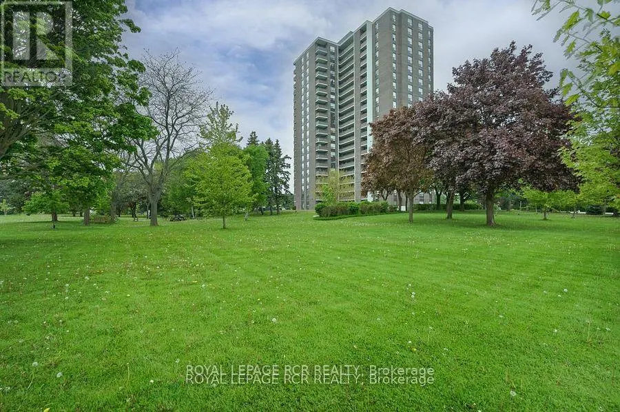 205 - 1535 LAKESHORE ROAD E