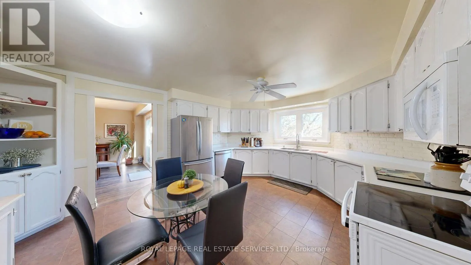 1728 BOUGH BEECHES BOULEVARD