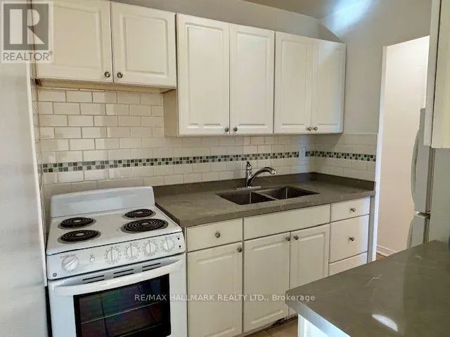 308 - 3151 JAGUAR VALLEY DRIVE