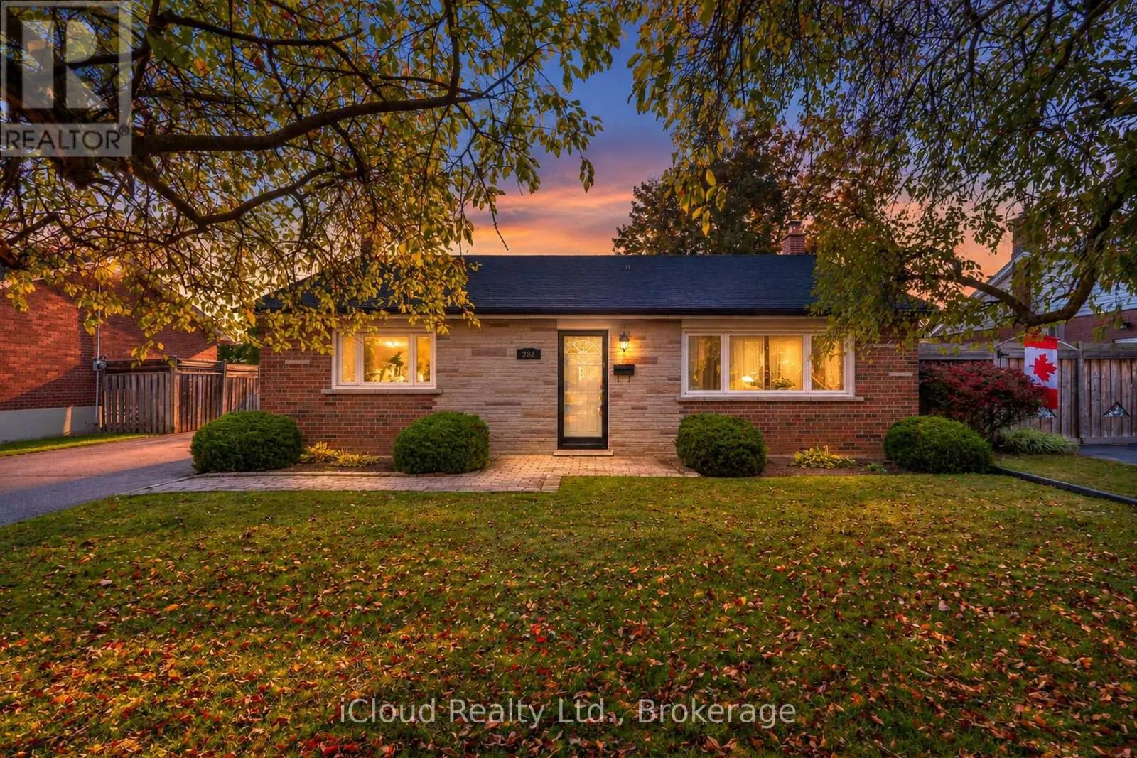 282 KENT CRESCENT