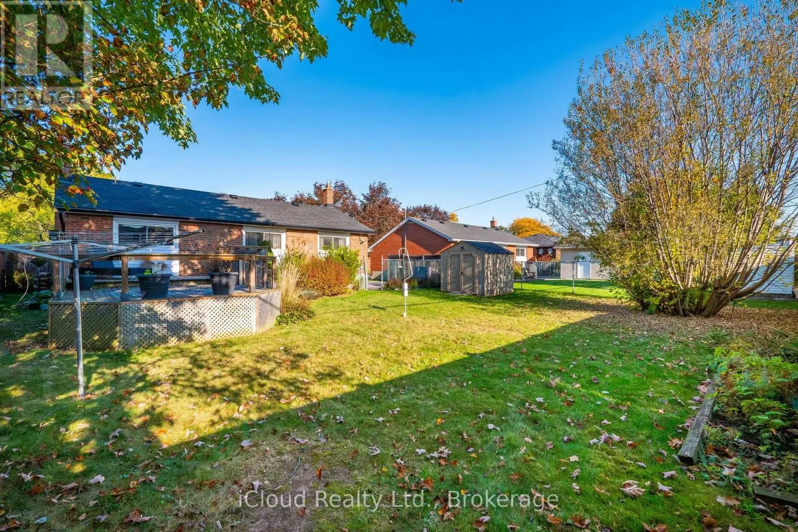 282 KENT CRESCENT