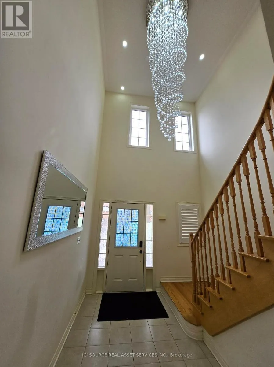 376 BESSBOROUGH DRIVE