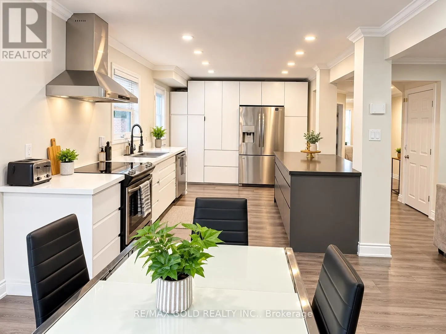 20 SIFTON PLACE
