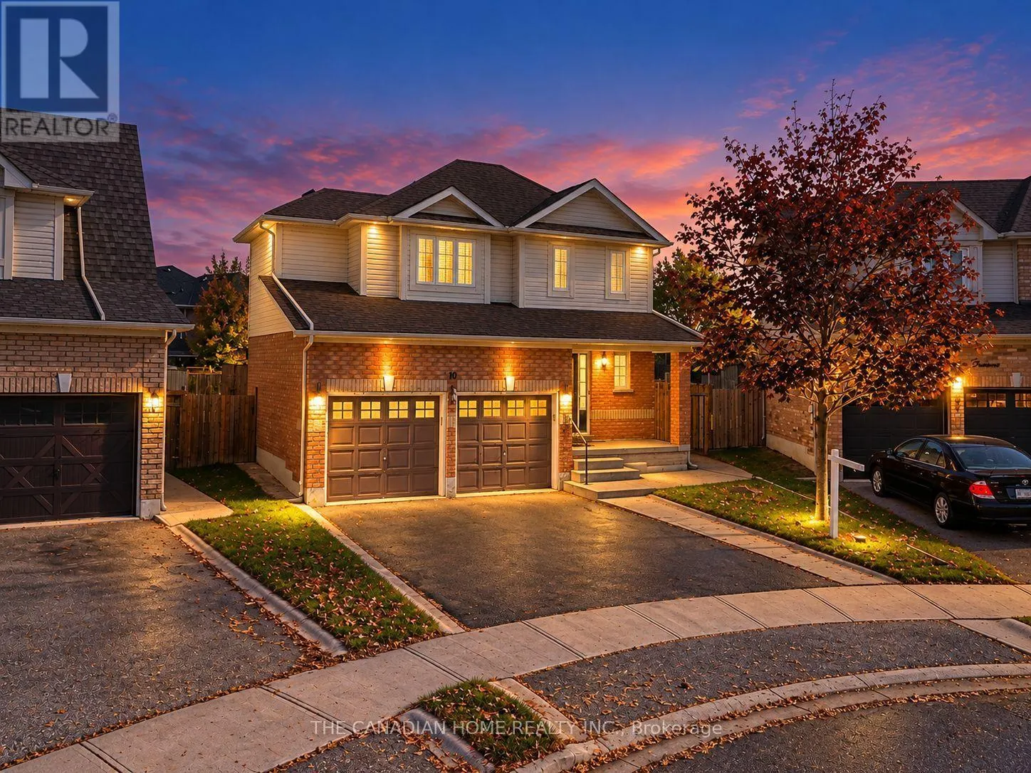10 DUNVEGAN CRESCENT