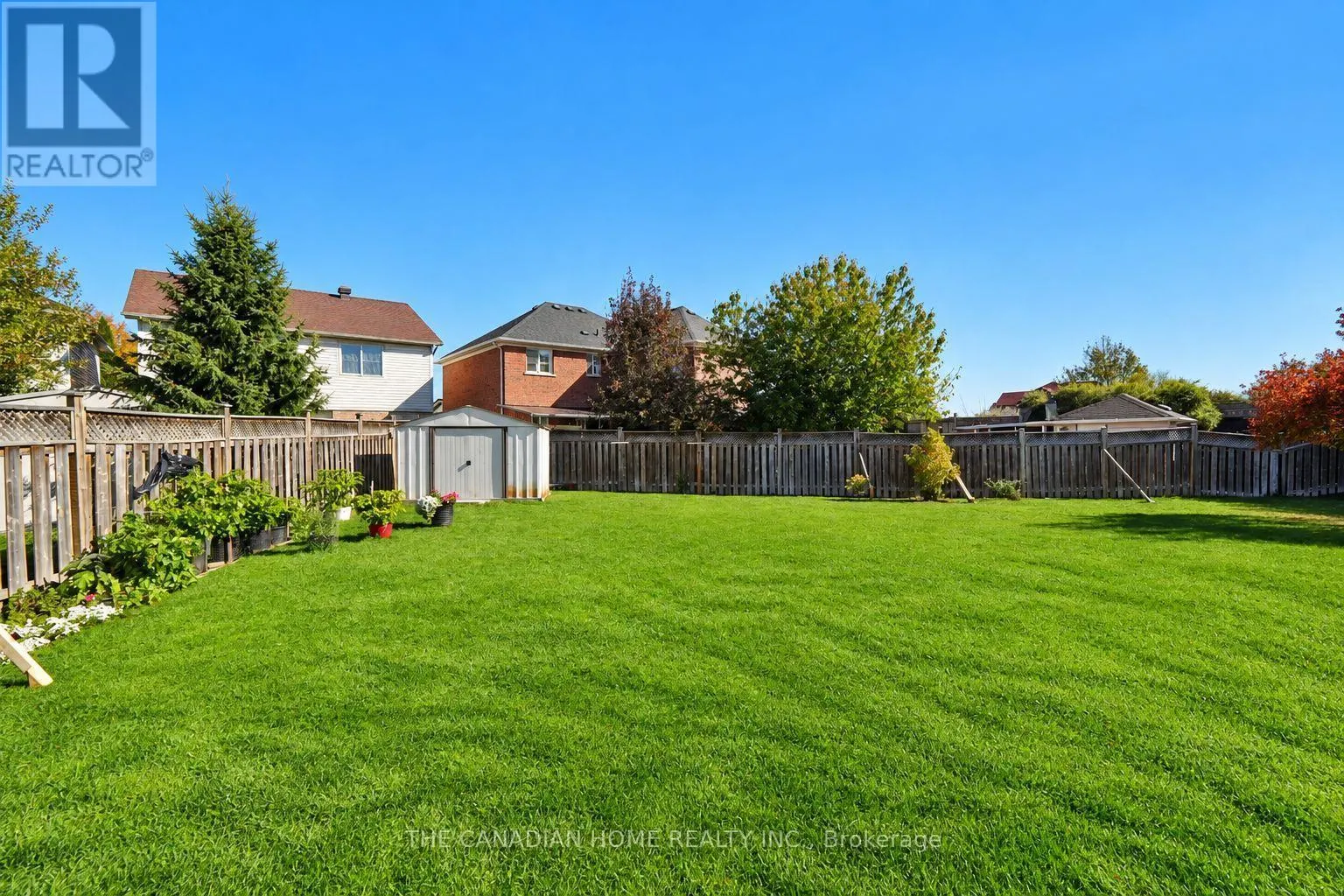 10 DUNVEGAN CRESCENT