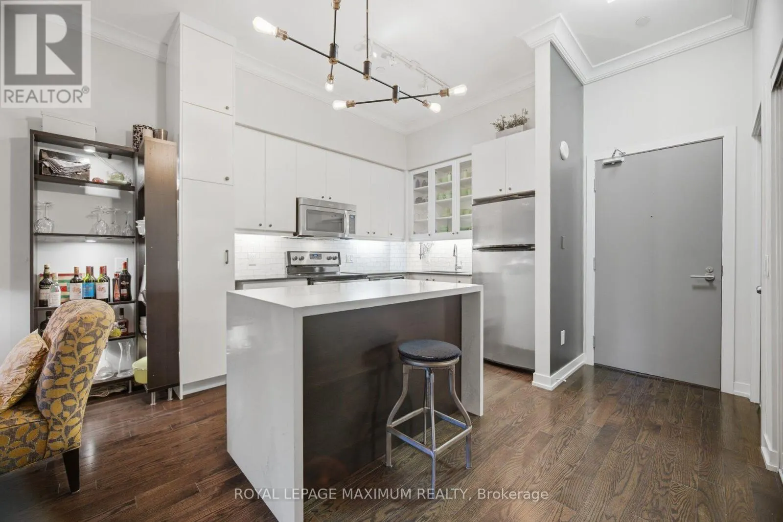 104 - 8 FIELDWAY ROAD