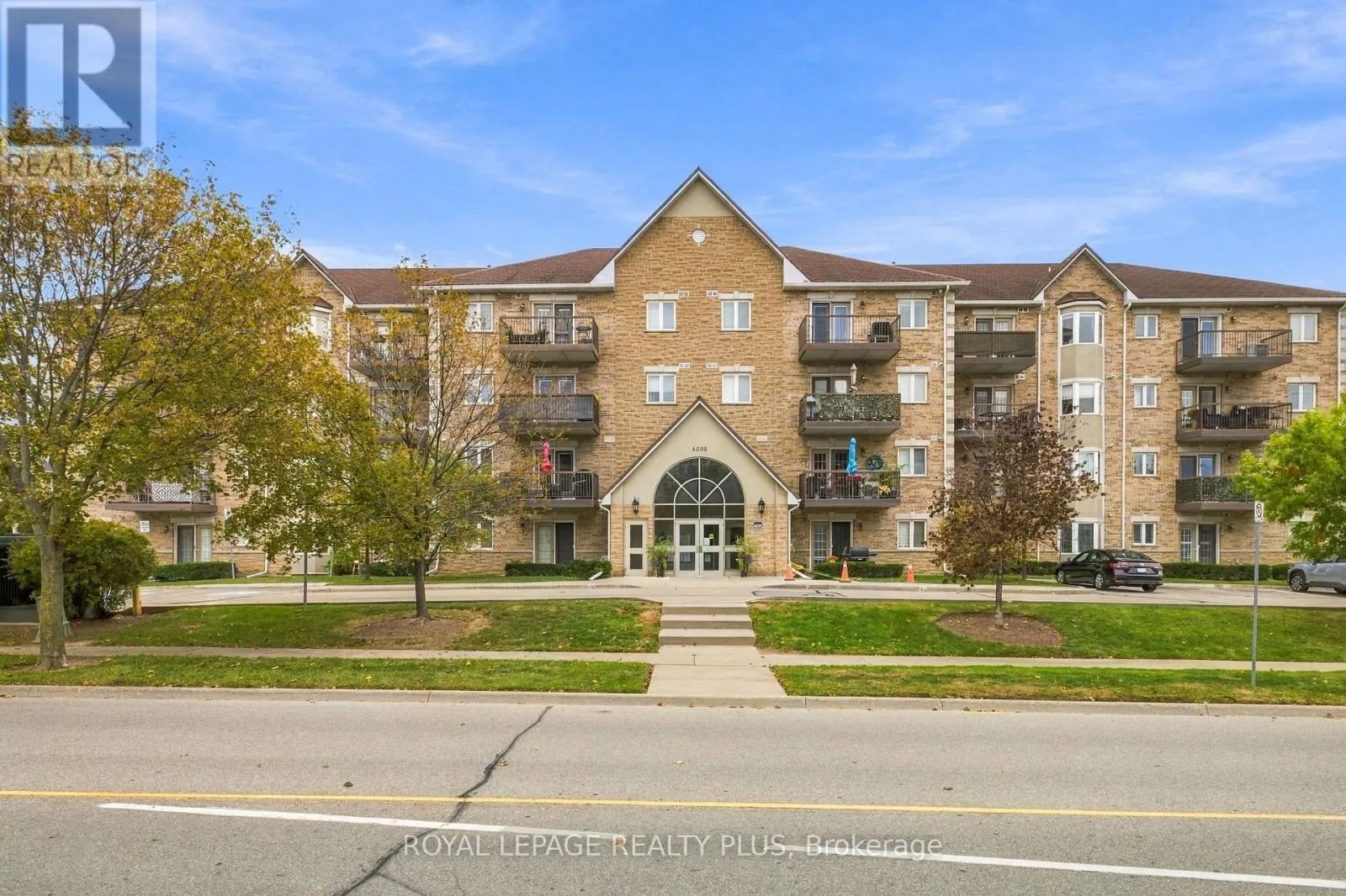 406 - 4006 KILMER DRIVE