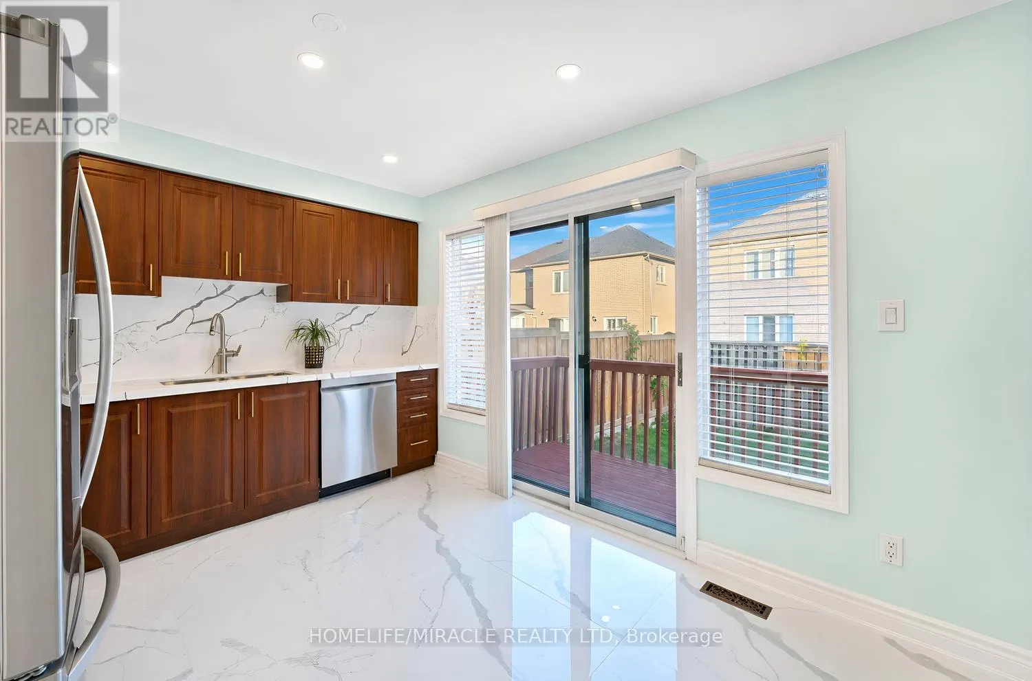 54 STARHILL CRESCENT