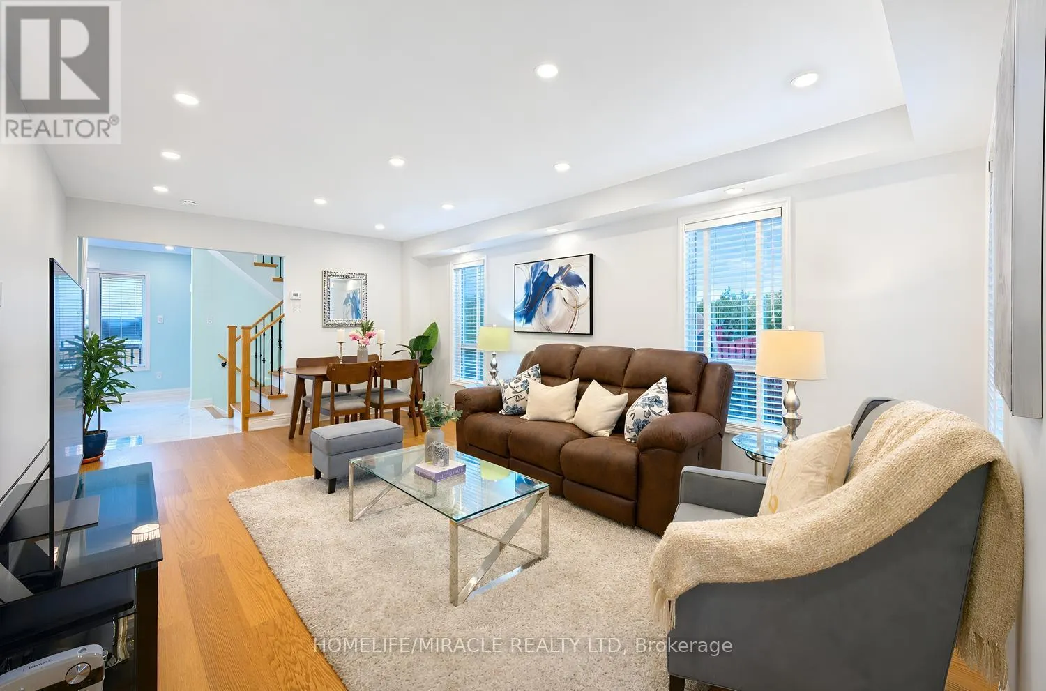 54 STARHILL CRESCENT