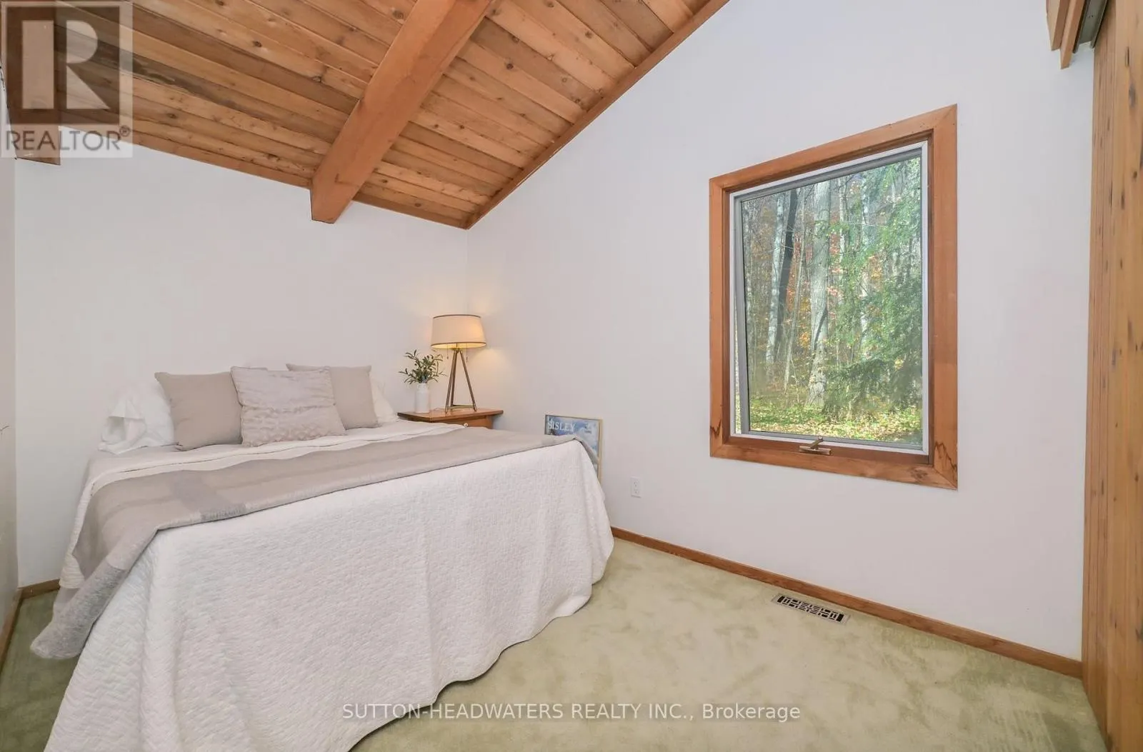 14 - 17585 MISSISSAUGA ROAD